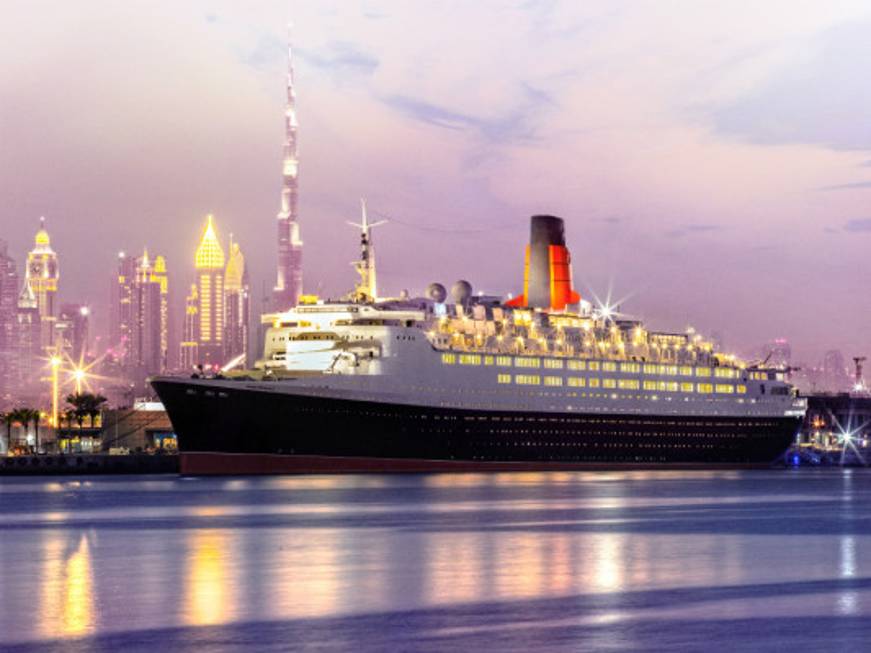 A Dubai un hotel galleggiante per Accor: la Queen Elizabeth 2