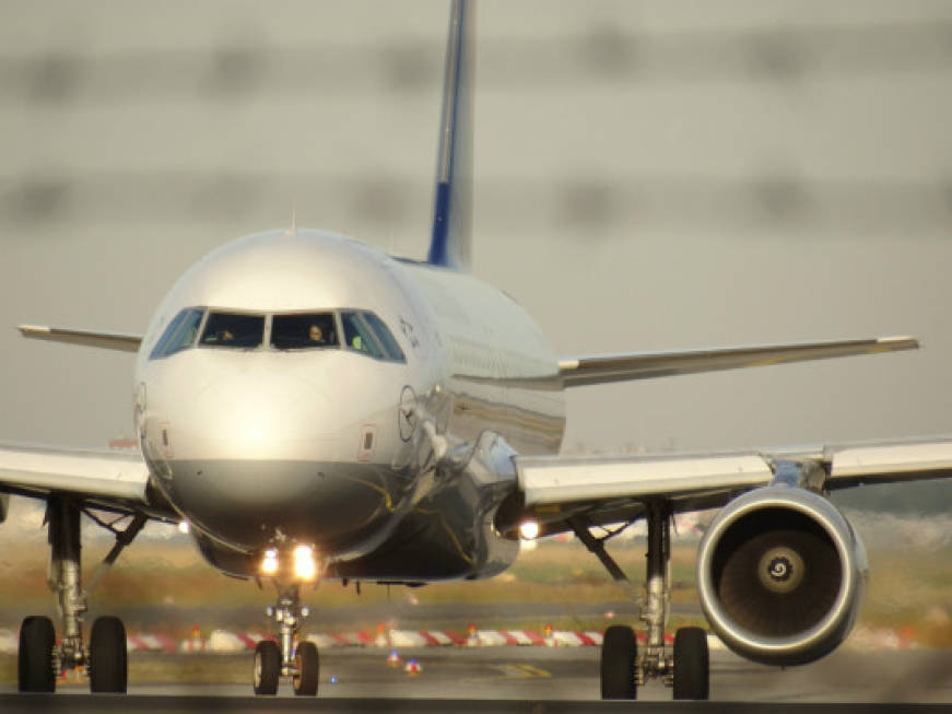 Sciopero Lufthansa, previsti forti disagi: il piano straordinario della compagnia