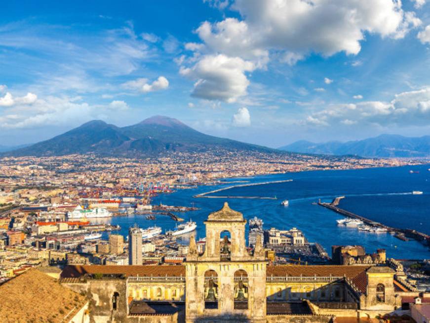 Exploit di Ferragosto per Napoli, il sold out però non è arrivato