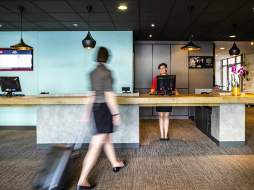 Progressi tecnologici e hotel del futuro, i nuovi trend secondo Glion Institute