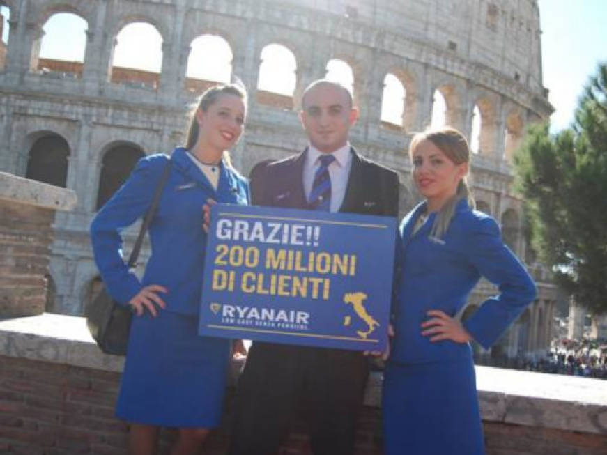 Ryanair taglia il traguardo dei 200 milioni di pax in Italia. Un videomessaggio