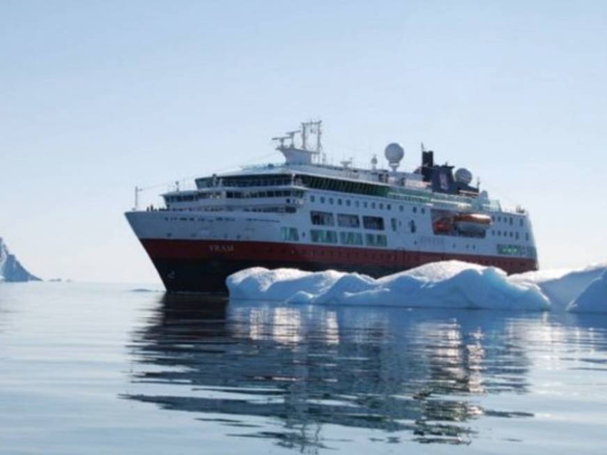 Hurtigruten, nel 2022 la prima crociera ‘da Polo a Polo’