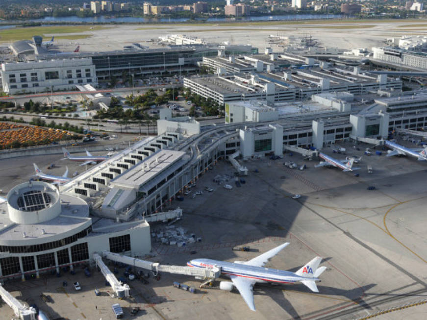 Aeroporto di Miami: entro il 2023 controllo biometrico su tutte le partenze internazionali