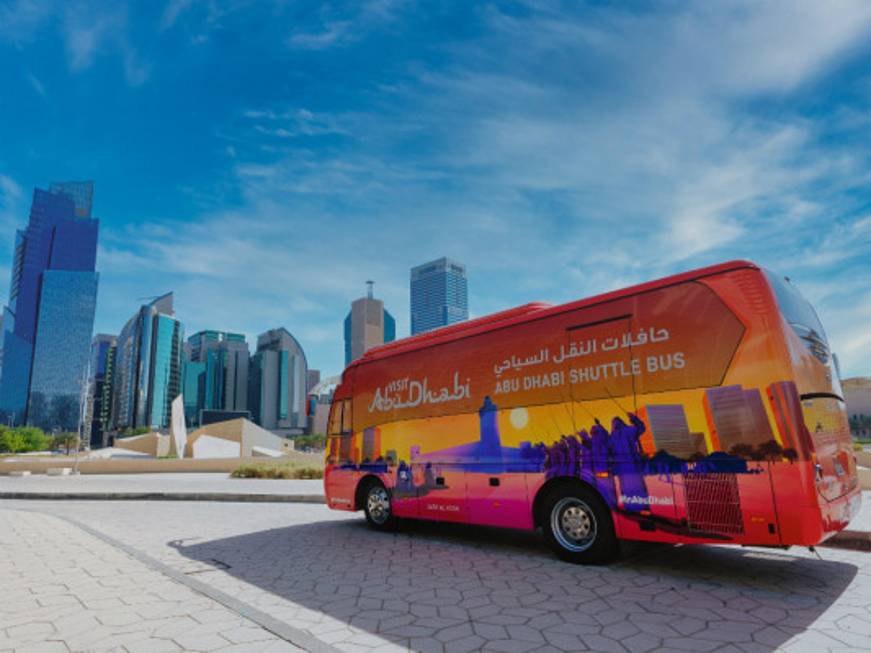 Abu Dhabi, parte il nuovo servizio di trasporto gratuito per i turisti