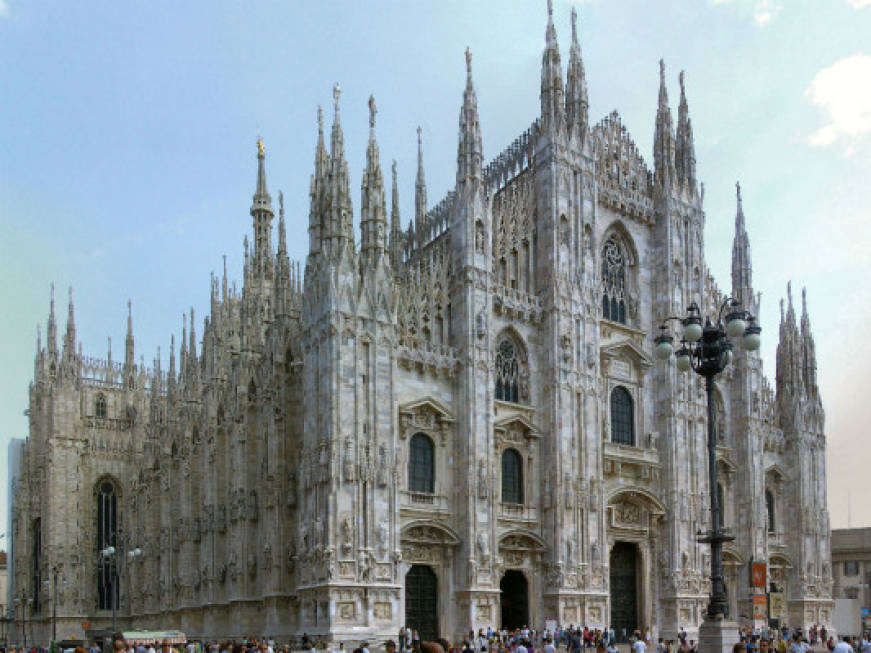 A passeggio con Sgarbi: Frigerio inaugura Open City App Milan