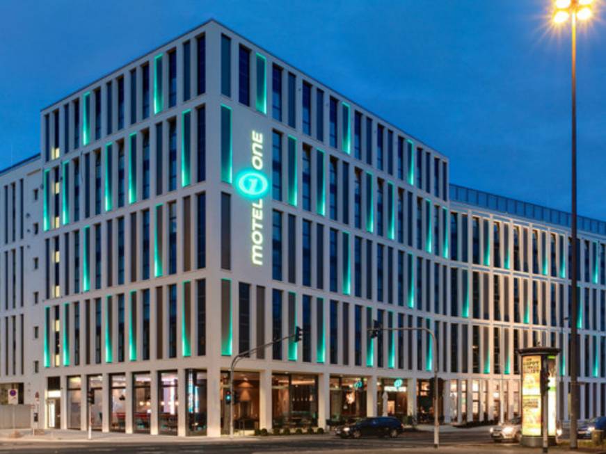 Motel One debutta in Italia con un albergo a Milano