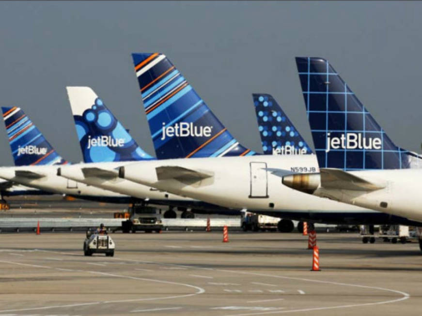 JetBlue cresce sull’Europa: voli su Dublino, Edimburgo e raddoppio su Parigi