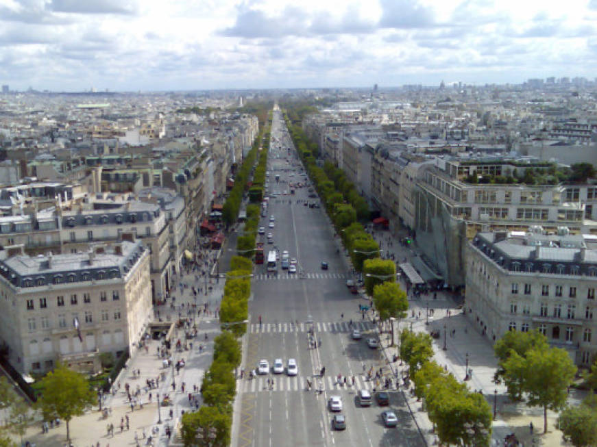 Agli Champs-Elysées di Parigi la palma d&amp;#39;oro tra le mete dello shopping