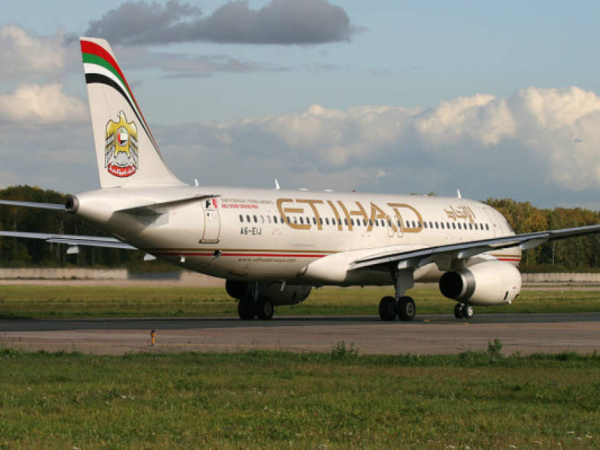 Etihad paga il contodi Alitalia e airberlin: 16 aerei escono dalla flotta