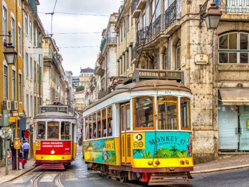 Portogallo, il turismo torna ai livelli pre-pandemia