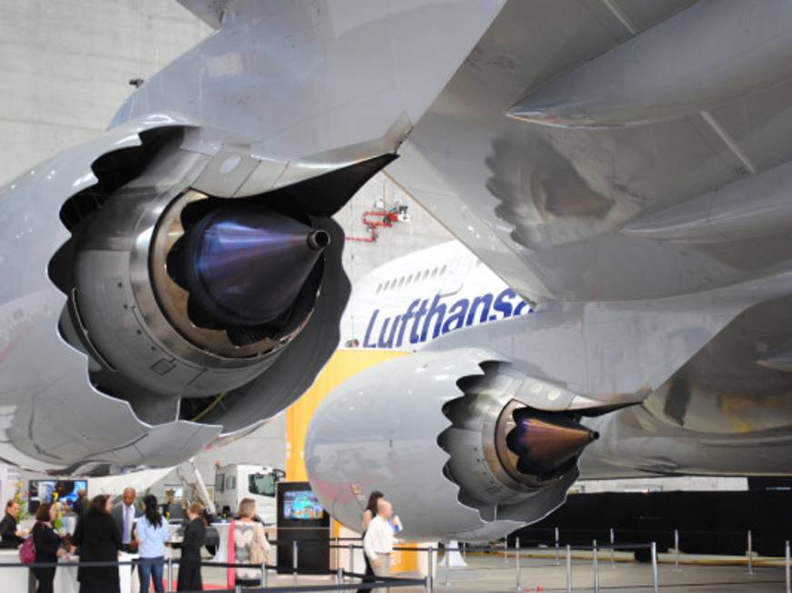 Primo volo per il B747-800; per Lufthansa investimento da 20 miliardi