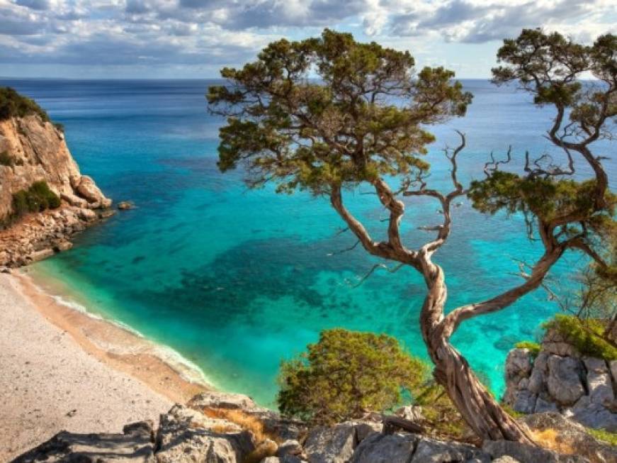 Sardegna: tre big per la campagna contro i furti di sabbia e conchiglie da parte dei turisti