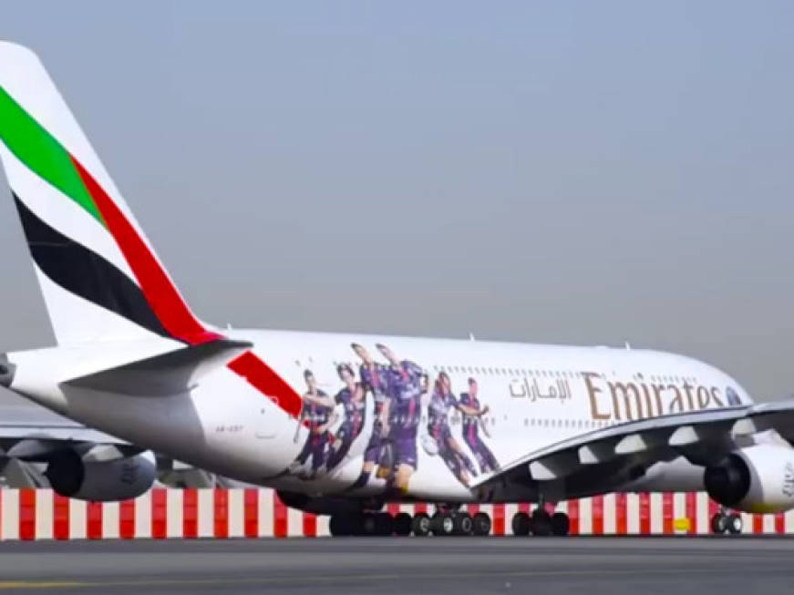 Emirates e il calcio, sette decolli in un giorno per gli aerei speciali
