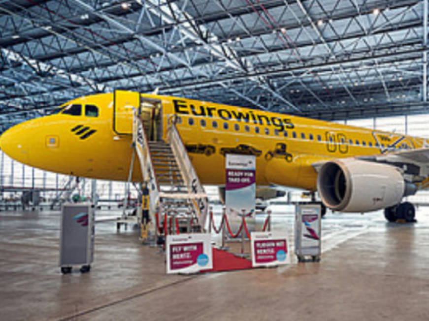 Eurowings, un A320 in livrea speciale per la partnership con Hertz