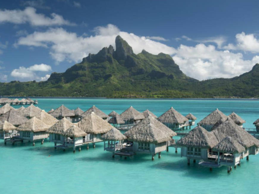 Riapre il St. Regis Bora Bora Resort