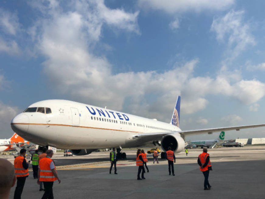 United Airlines introduce il test rapido in aeroporto