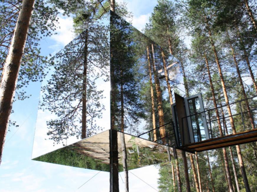 MirrorCube, il tree-hotel invisibile