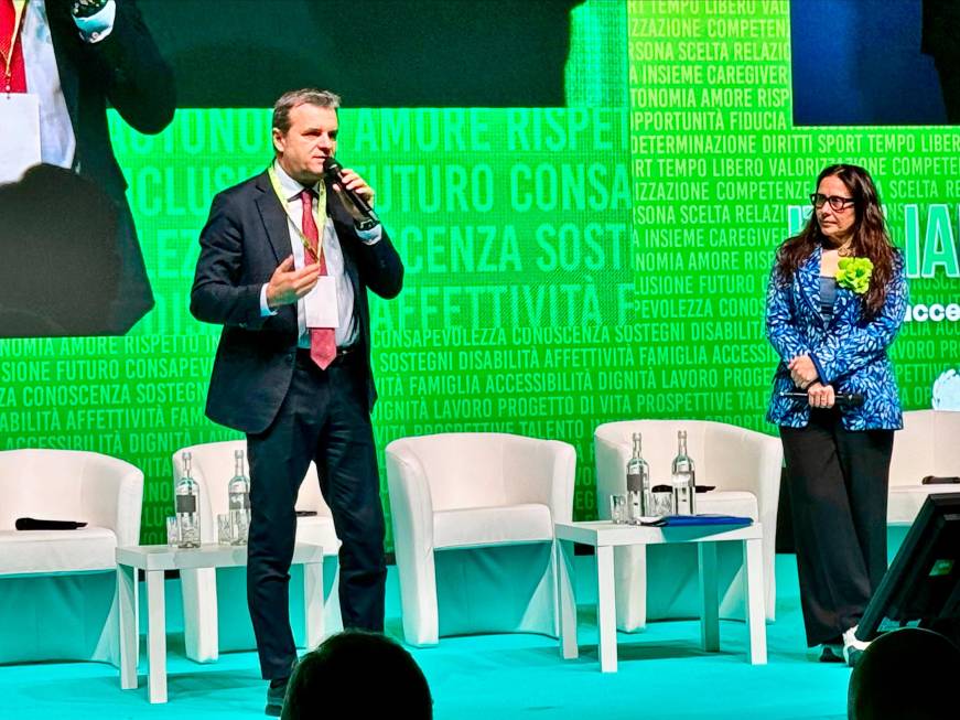 Centinaio: “Lavoriamo per uno standard unitario e riconosciuto del turismo accessibile”