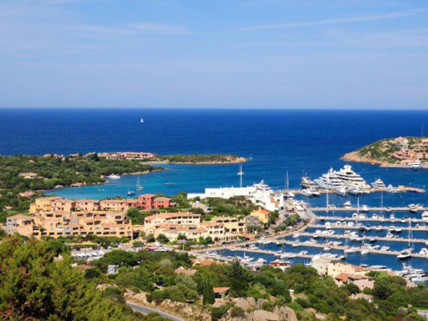 L&amp;#39;Emiro del Qatar si aggiudica la Costa Smeralda