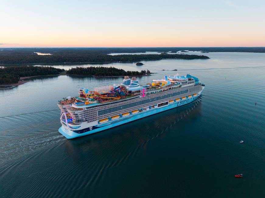 Royal Caribbeaninaugura la naveLegend of the Seas