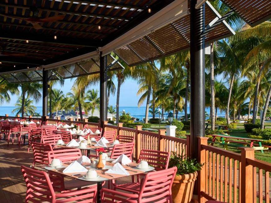 Sole, sorrisi e nuovi mondi da esplorare. Scopri i nuovi resort Bahia Principe a Tenerife, Punta Cana e Giamaica
