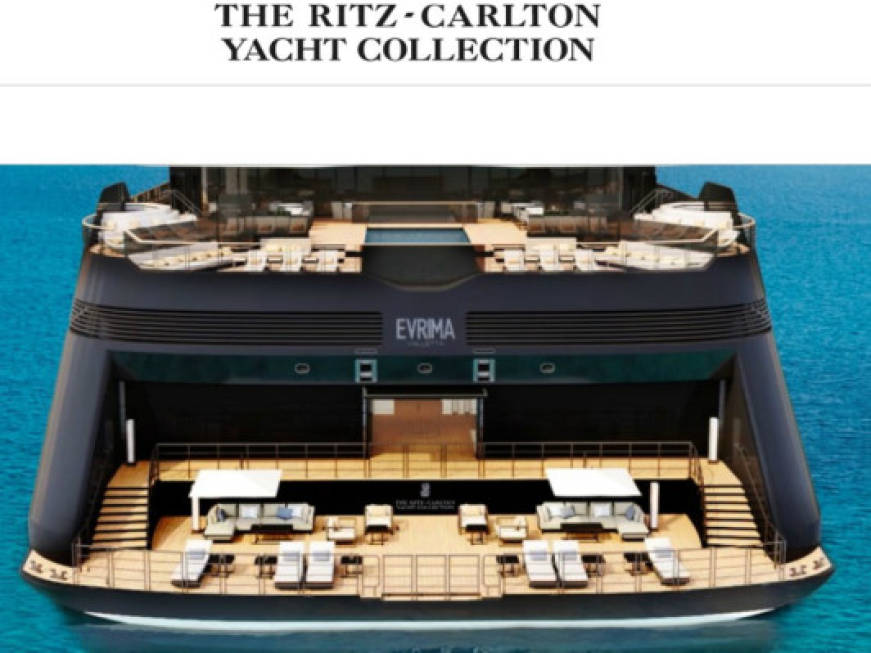 Il lusso secondo Ritz-Carlton Yacht Collection: debutta Evrima