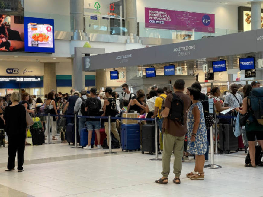 Aeroporti di Puglia, boom di traffico ad agosto: &#43;22,5 per cento sul 2019