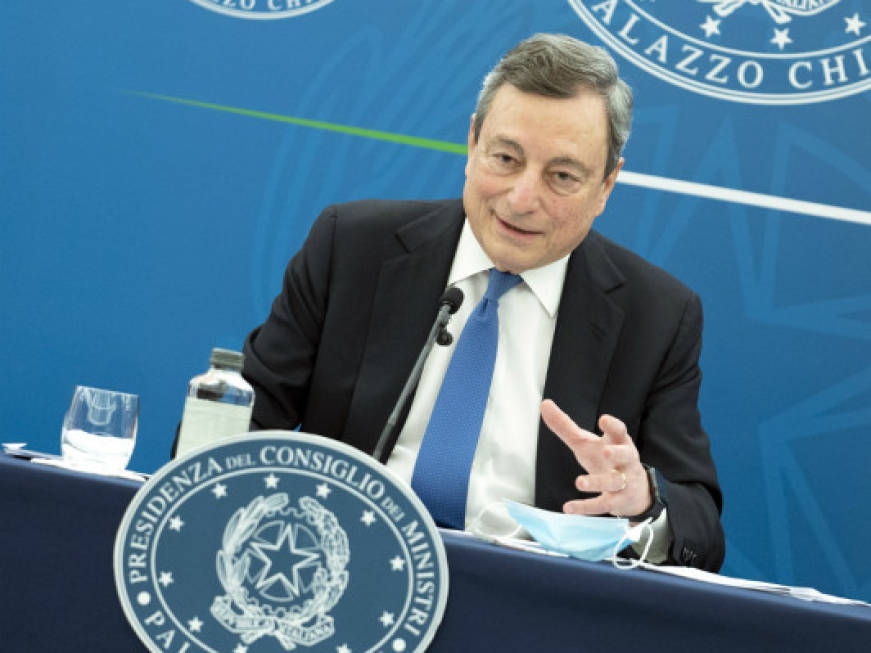 Dai matrimoni ai centri commerciali, la roadmap di Draghi per ripartire