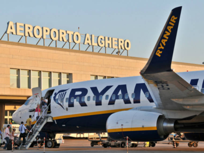 Ryanair lascia lo scalo di Alghero a novembre