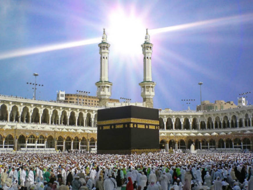 L’Arabia Saudita apre ai visti turistici: il via dal 1 aprile