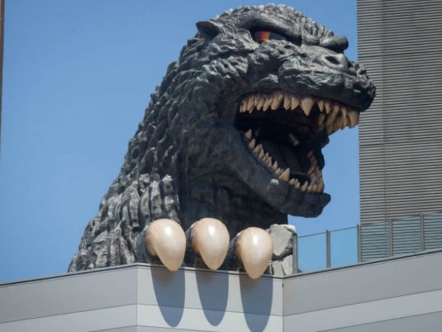 Hotel da brivido a Tokyo, fuori dalla finestra c&amp;#39;è Godzilla