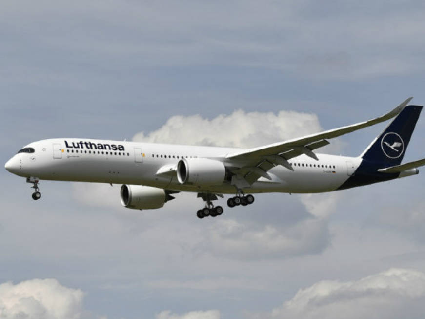 La scure di Lufthansa: in bilico 22mila posti di lavoro