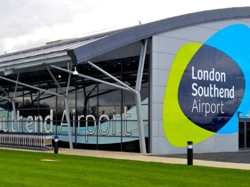 Se l’aeroporto offre voli gratis: la concorrenza vista da Londra