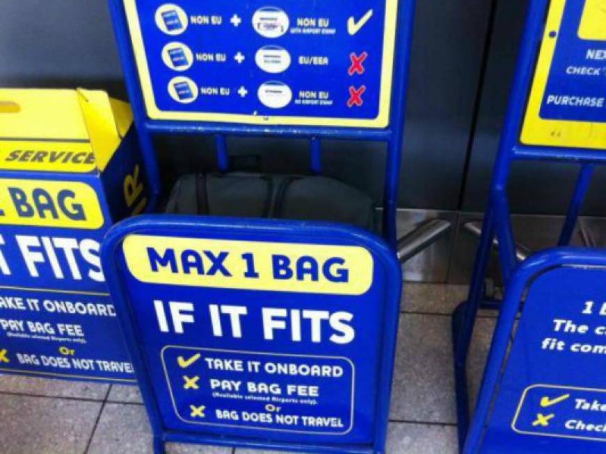 Ryanair e i bagagliMulta da 50 euro per chi non rispetta le nuove regole