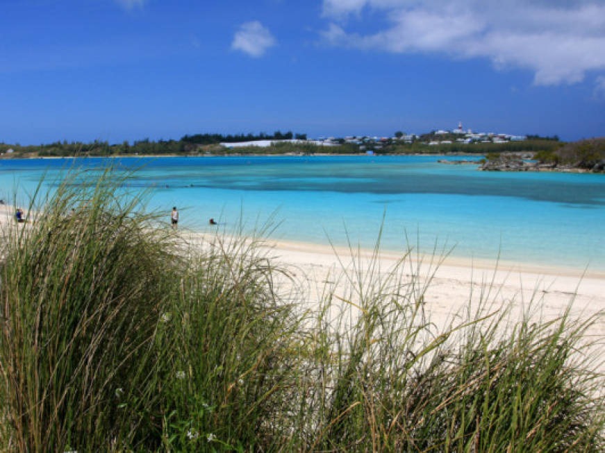 Carnival Cruise Line lancia 40 crociere su Bermuda
