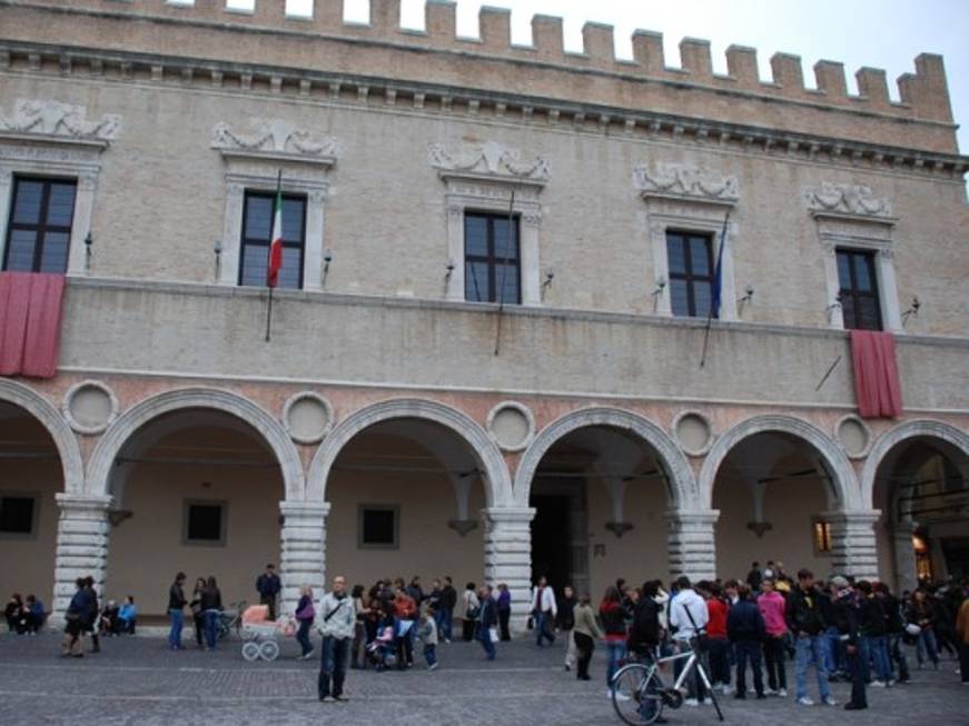 Marche: al via il Piano triennale per rilanciare il turismo
