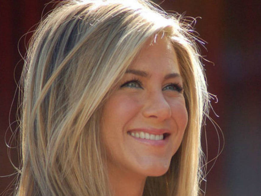 Emirates vuole Hollywood, Jennifer Aniston testimonial della nuova campagna