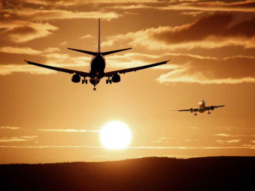Trasporto aereo, le cifre: passo indietro di 21 anni