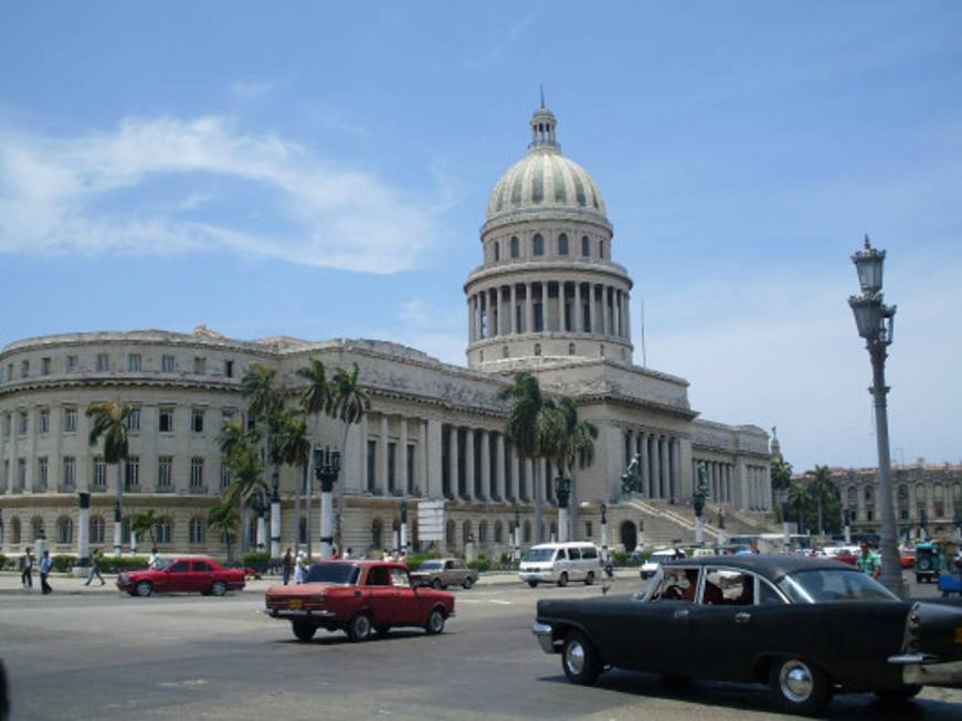 Starwood sigla un accordo storico a Cuba, tre hotel a L'Avana