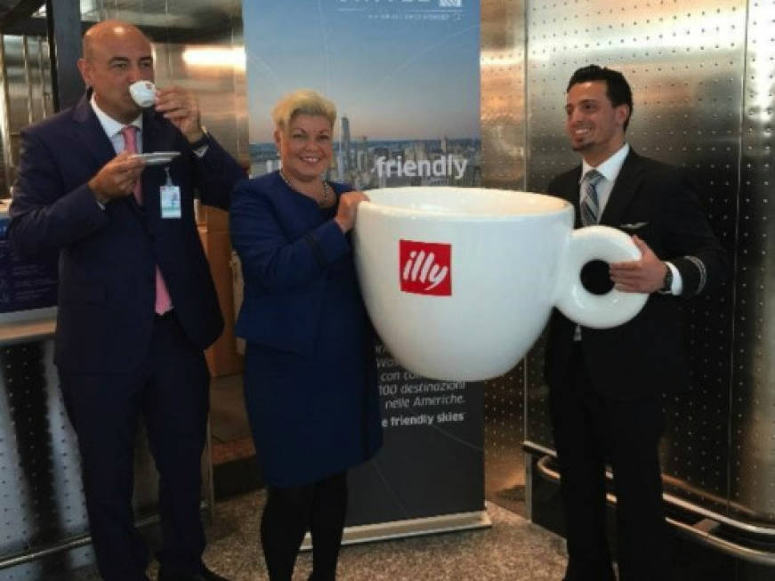 illycaffè partner di United: da oggi il caffè italiano sui voli per gli Usa