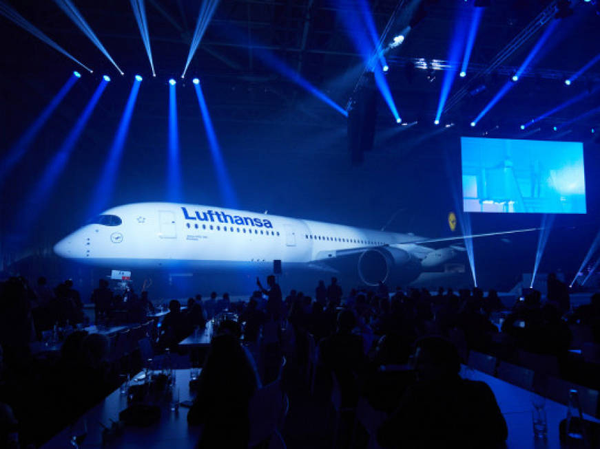 Si alza il velo sul nuovo A350-900 Lufthansa