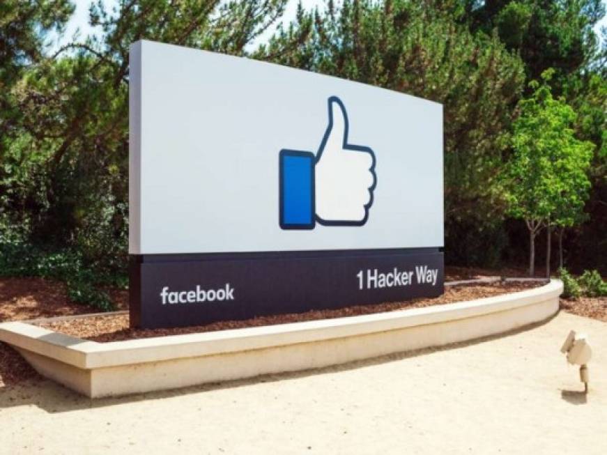 Dopo Instagram, anche Facebook potrebbe eliminare i like