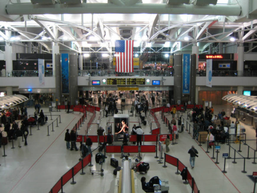 Jfk di New York: evacuati due terminal, ma era un falso allarme