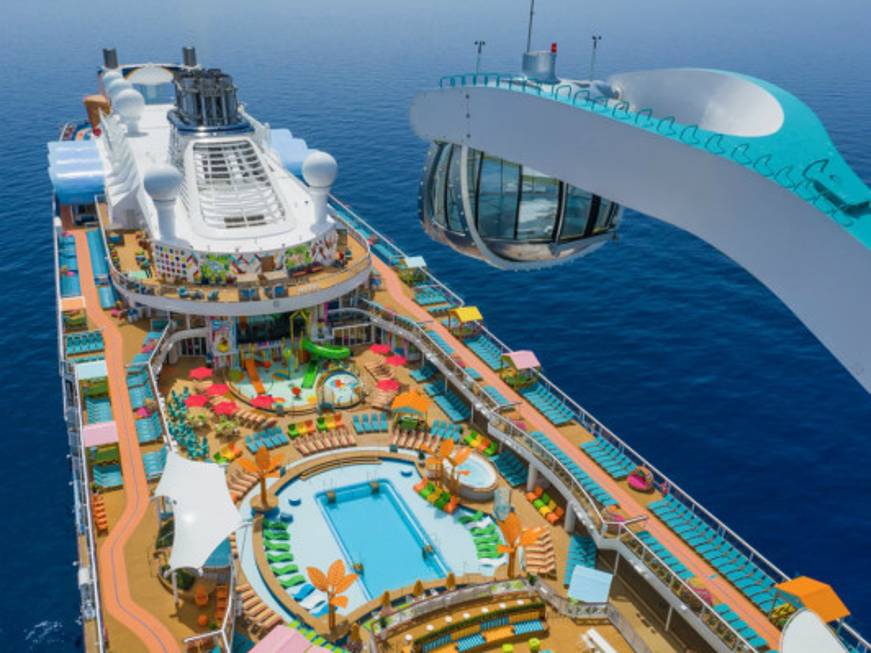 Royal Caribbean, partita da Miami la World Cruise: 274 giorni di navigazione