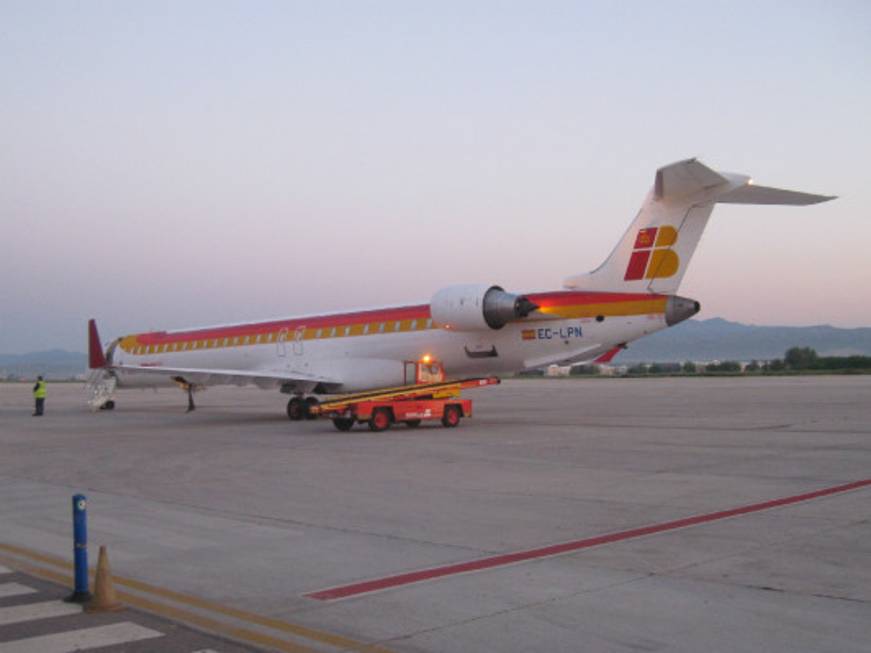 Air Nostrum, via libera al salvataggio