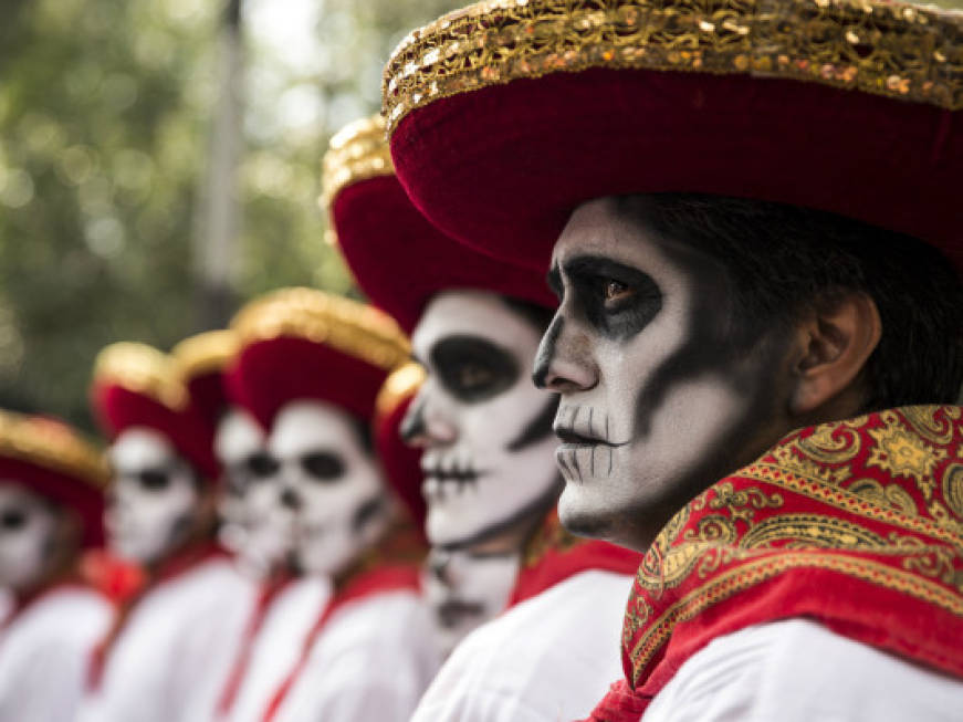 Messico, weekend da primato per la Sfilata del Giorno dai Morti