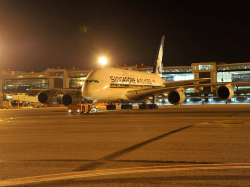 L&amp;#39;A380 di Singapore Airlines fa tappa a Milano Malpensa