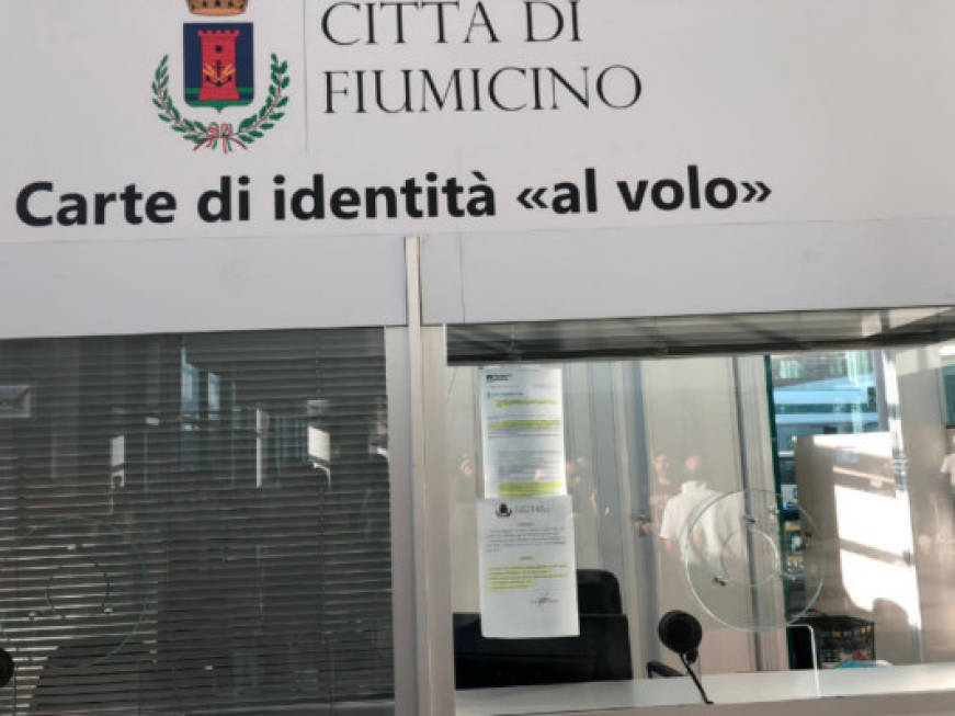 Fiumicino, nuovo orario ad agosto per lo sportello ‘Carta d’identità al volo’