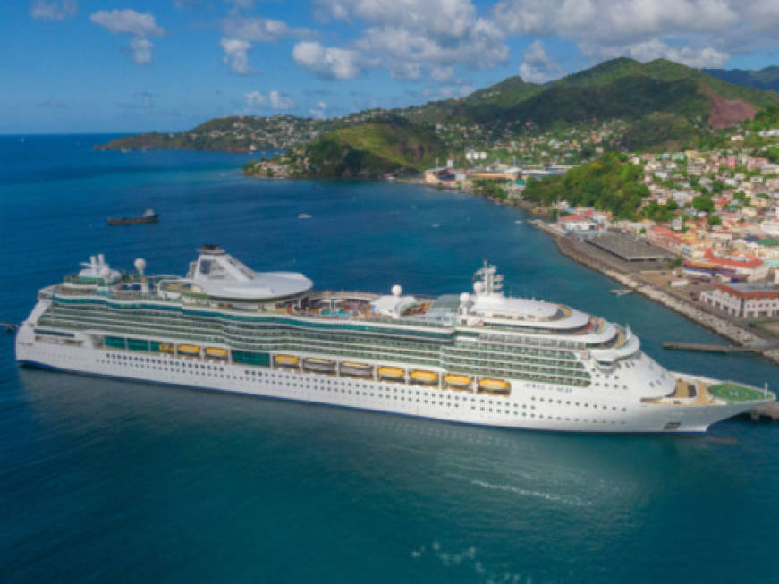 Royal Caribbean torna per prima in Alaska con Serenade of the Seas