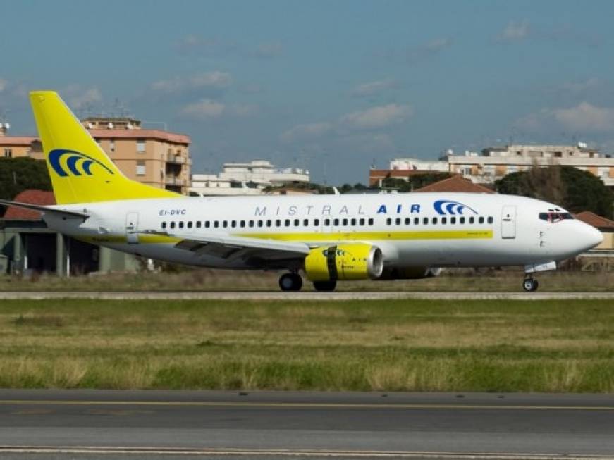 Turisti russi in Puglia, atterrato il primo volo Mistral Air